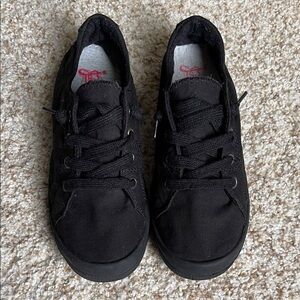Jellypop Dallas Black Sneakers Size 8.5